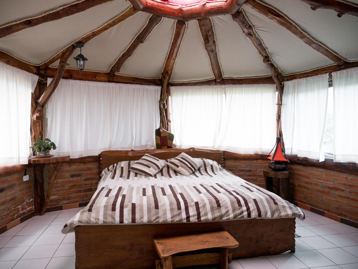 Zaysant Ecolodge Puembo Bagian luar foto